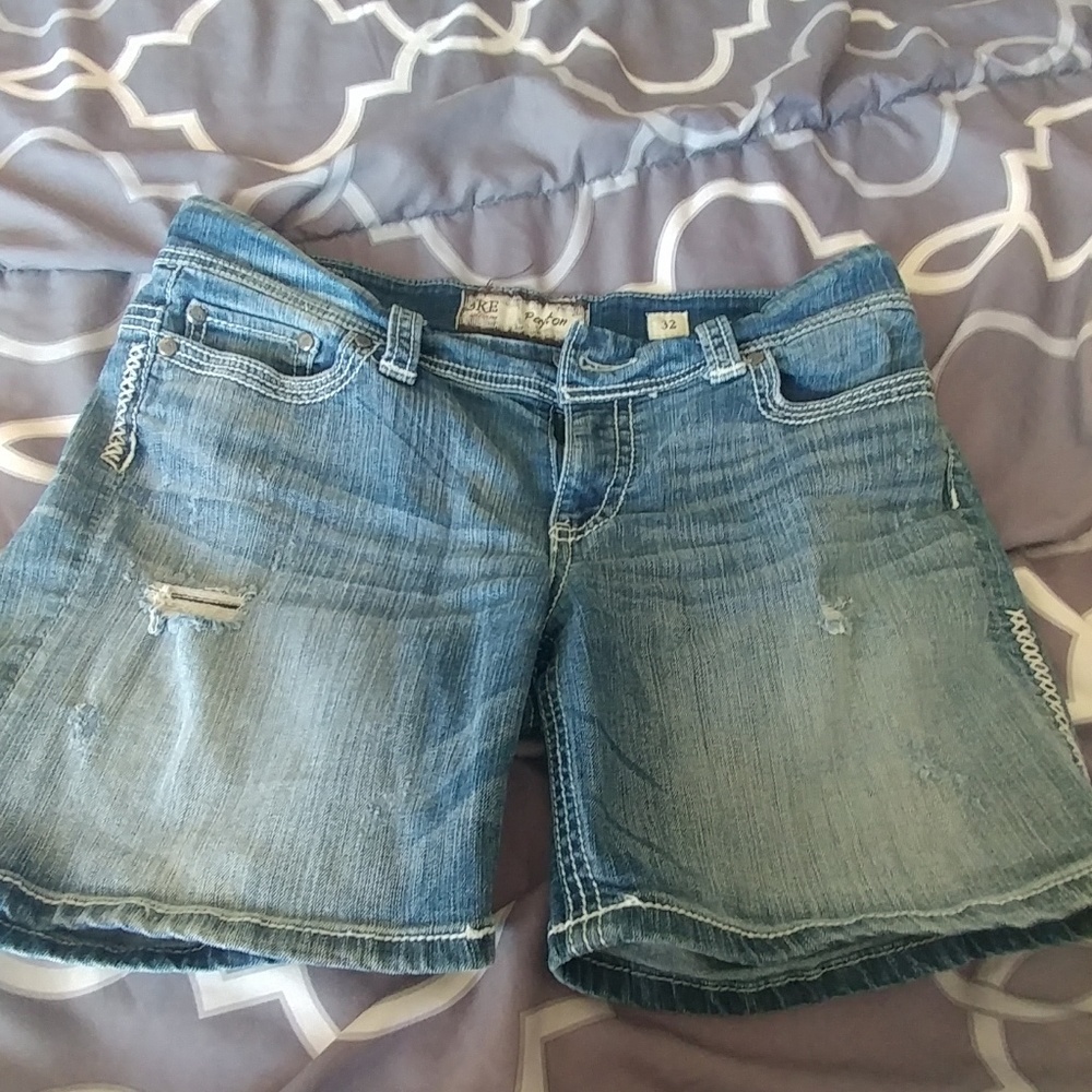 BKE shorts